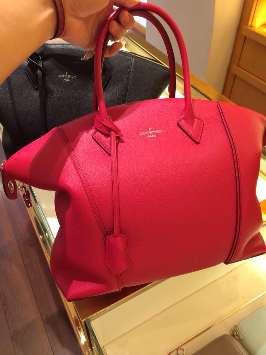 Louis Vuitton Lockit Bag M94595 Framboise Red